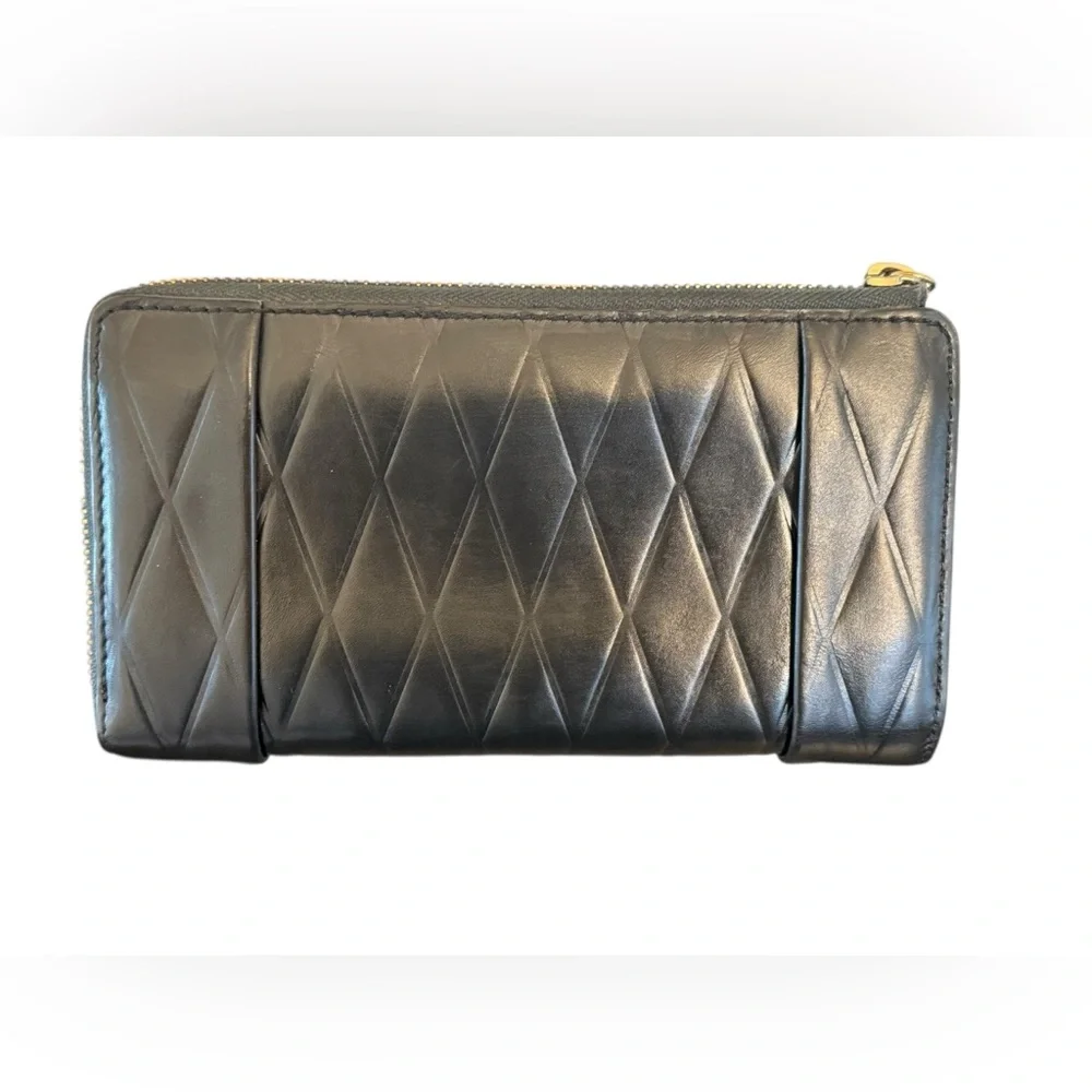 CHLOE Vintage Elise Black Leather Quilted Zip Around Wallet w Unbranded Chain - Picture 10 of 17